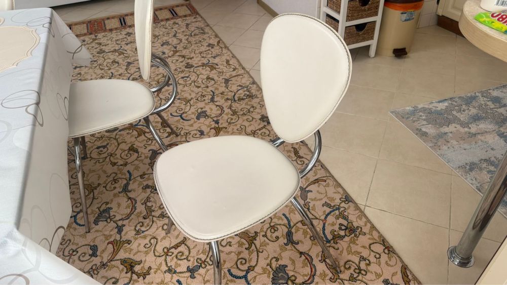 Стол орындыктар сатылады