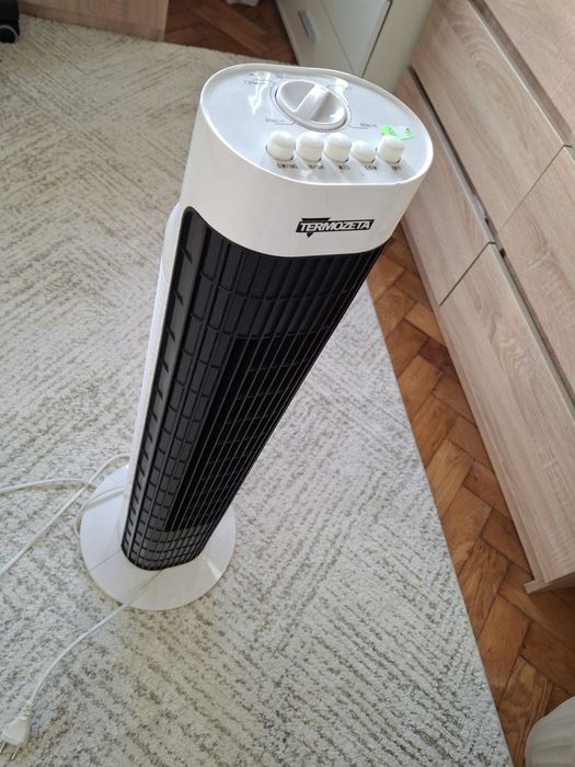 Vând ventilator turn termozeta