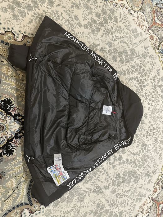 Куртка MONCLER оригинал