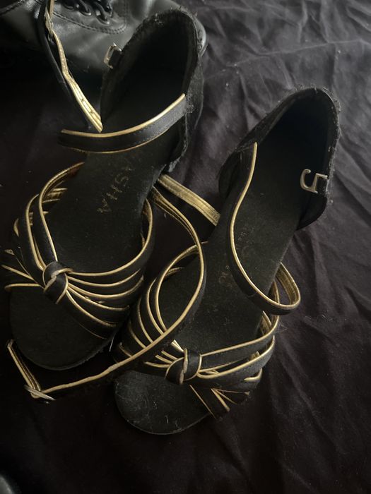 Бальные туфли детские