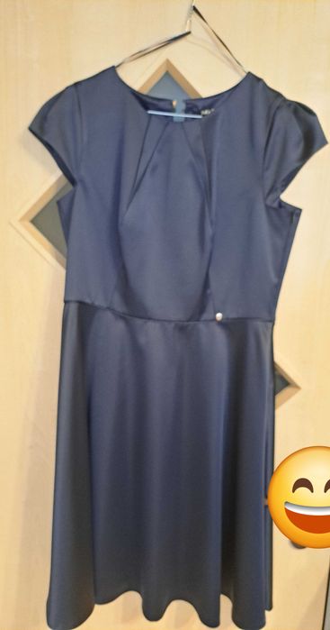 Чисто нова рокля Dika хл размер