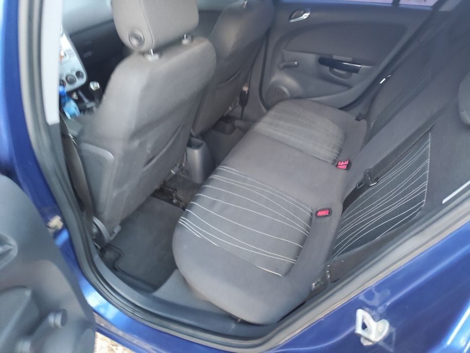 Opel CORSA D benzina