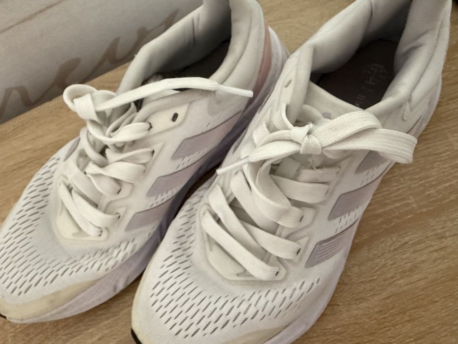 Дамски маратонки adidas