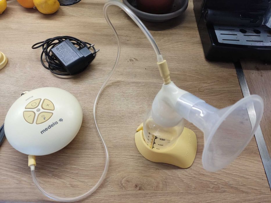 Електрическа помпа за кърма Medela Swing