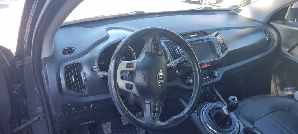 Kia Sportange 2011.  TEL 0743077821