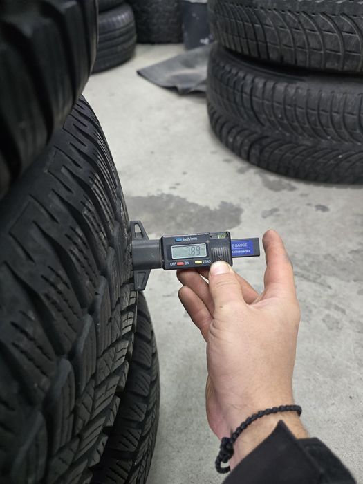 4 Броя 215/65/16 Fulda 2x9mm 2x7,8mm