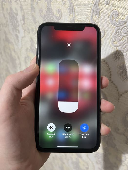 Iphone 11 в хорошем рабочем состояние