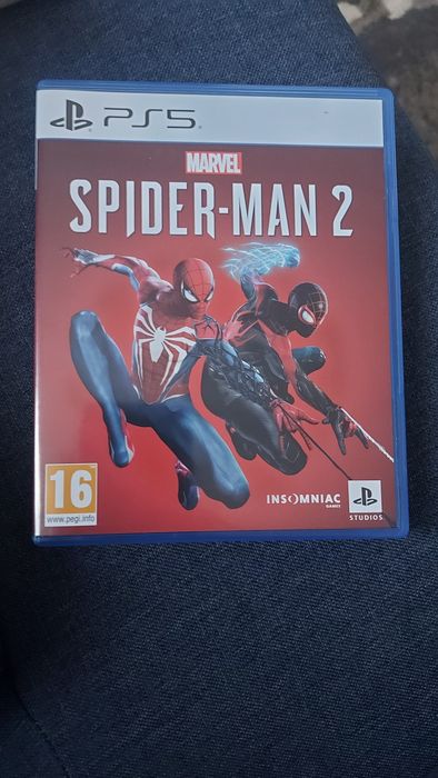 Se vinde Spider-Man 2 Ps5
