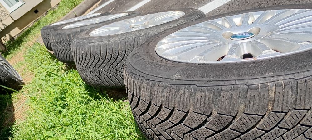 Jante aliaj Ford Focus 16''  x5 echipate cu cauciucuri mixte 205/55/16