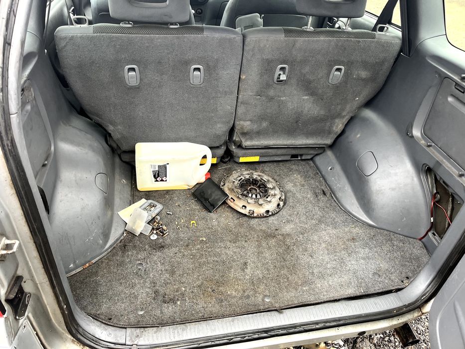 Toyota Rav4 na chasti 2.0 d4d 116ks Тойота Рав4 2.0 дизел на части