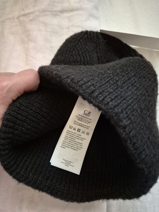 Черна мъжка шапка C.P.COMPANY