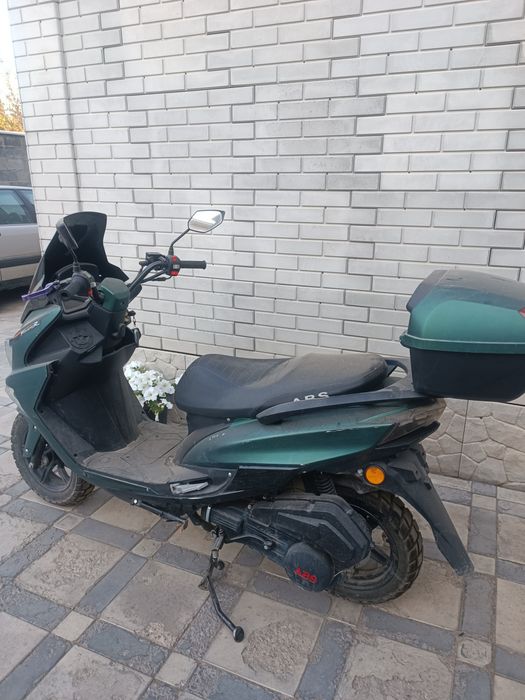 Продам мопед Макси