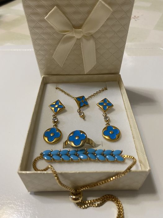 Браслет и набор