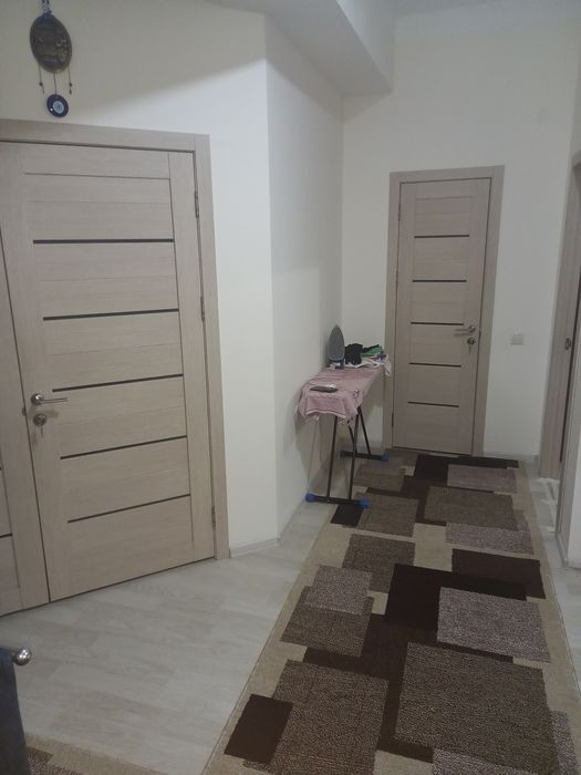 Srochna xonadon sotiladi chkalov metro tomonda