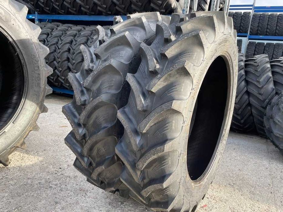 340/85R36 Anvelope noi agriocle Radiale de tractor Cauciucuri 13.6R36