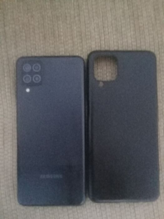 Samsung A12 смартфон