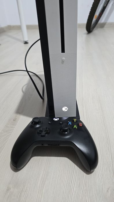 Xbox one S,  1TB + ventilator răcire
