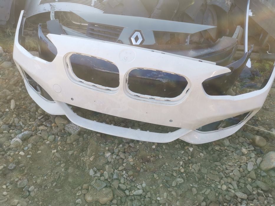 Bara fata BMW seria 1 M packet 2018