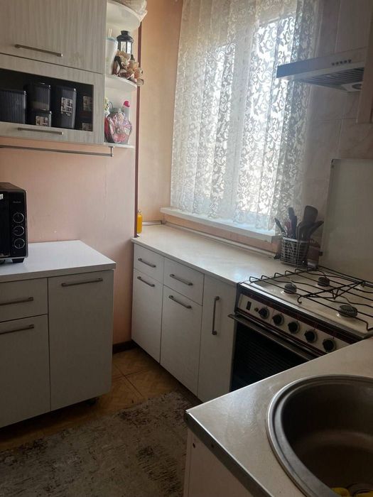 20 квартал,  2-комнатная, 77-серия