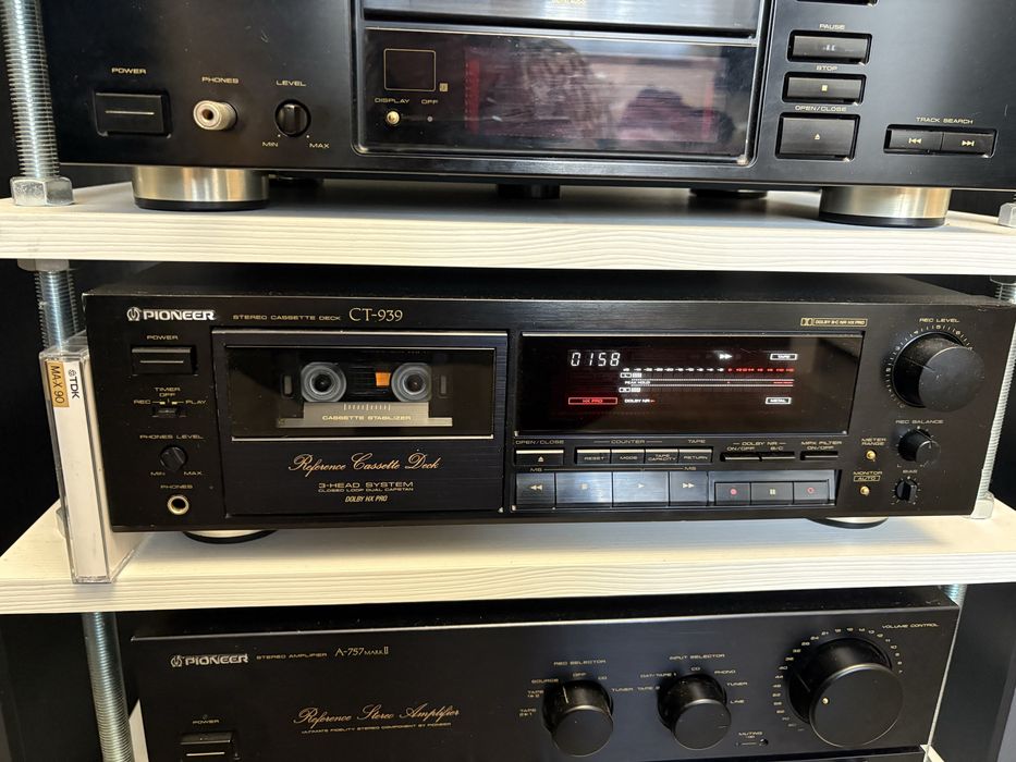 Vând Deck Pioneer CT 939