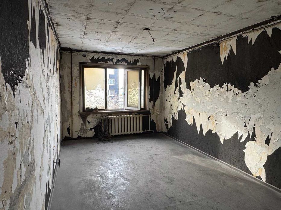 продам 2-хкомнатную квартиру