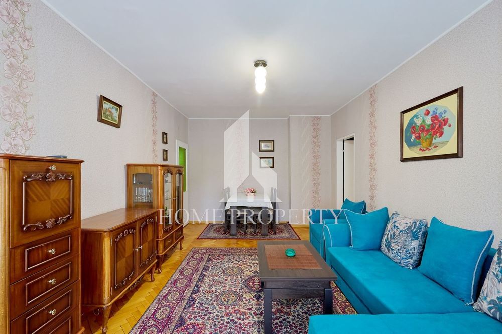 Дава се под наем Тристаен апартамент в София, Младост 2 - 100 кв.м за 688.5 € - Снимка #1