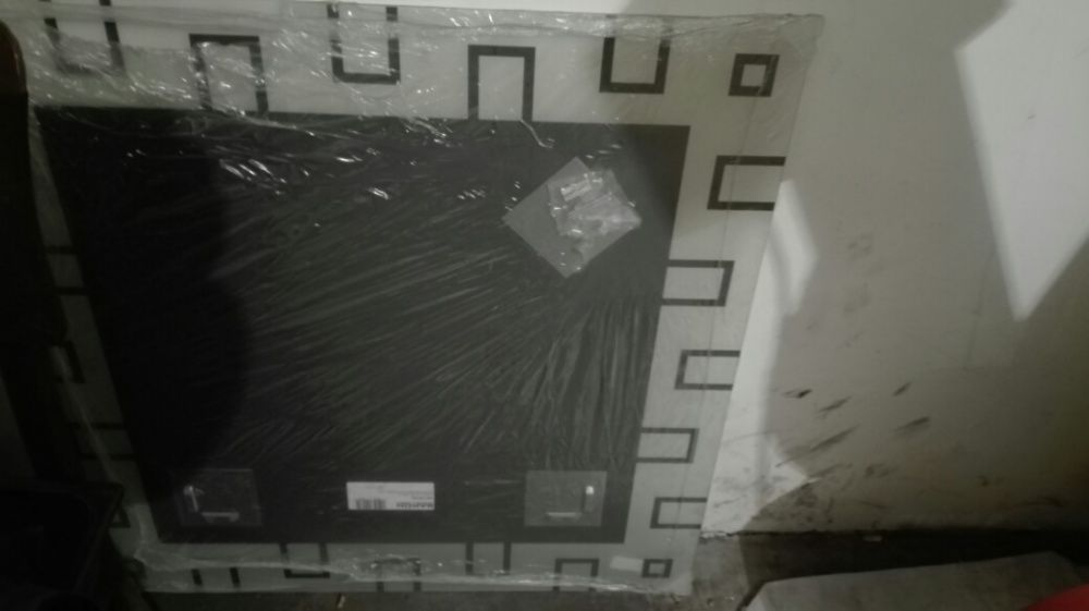 Продавам ново огледало