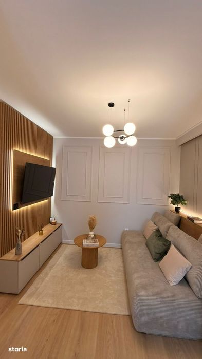 Apartament 3 camere,55 mp+ balcon 10 mp, zona Eroilor — fotografia 1