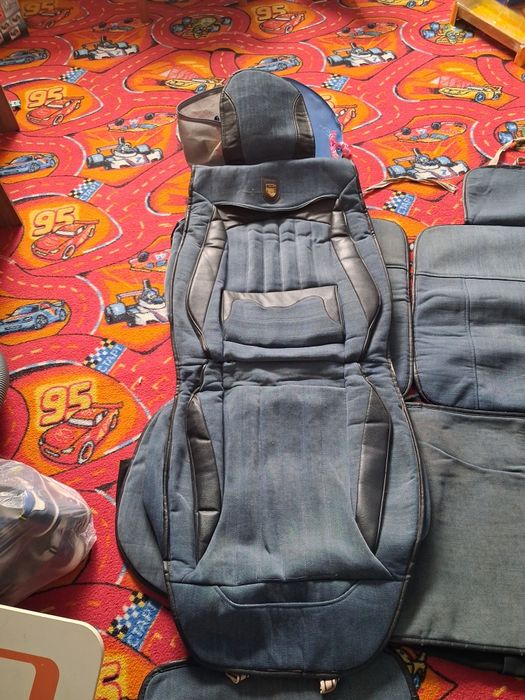 Продам чехлы для машины