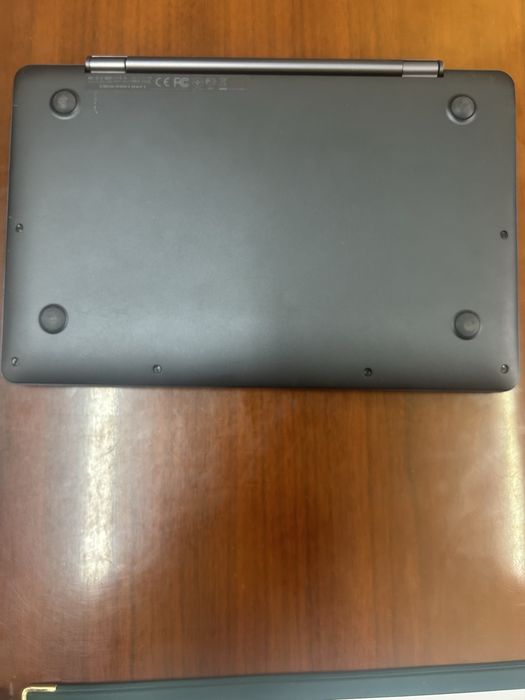 Планшет с клавиатурой ASUS