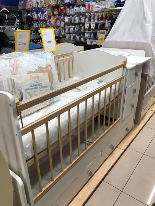 Манеж/кровать 3:1