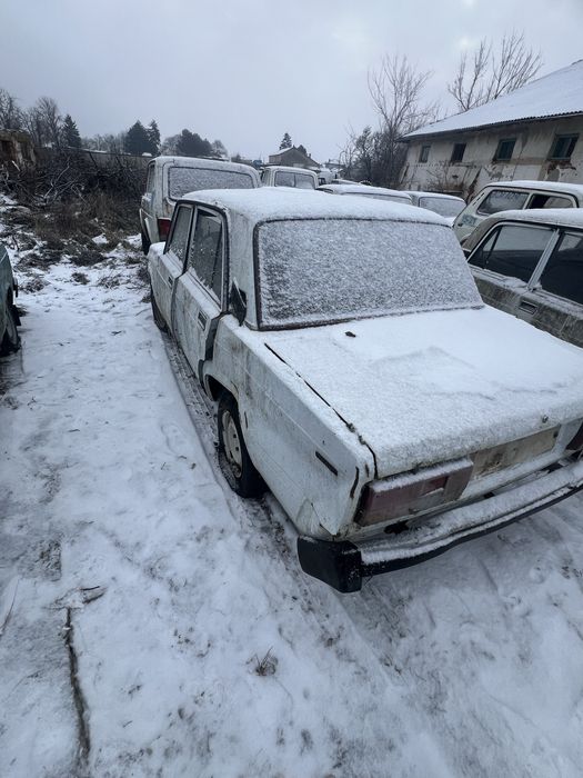 Лада 2105 НА ЧАСТИ