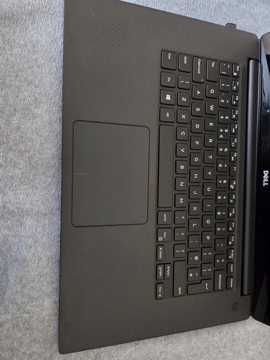 Dell XPS 9560 15" 4K Touch