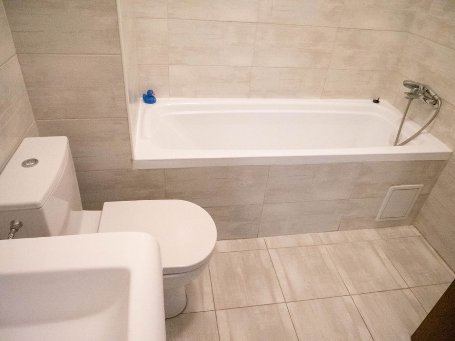 PROPRIETAR-2 cam PREMIUM, Aparatorii Partiei, balcon, 950 dist. metrou