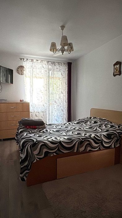 Apartament 2 cam, mobilat, Str Universitatii - Suceava et. 2 de inchiriat