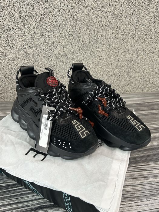 Adidasi Versache Chain Reaction - marimea 40 model premium