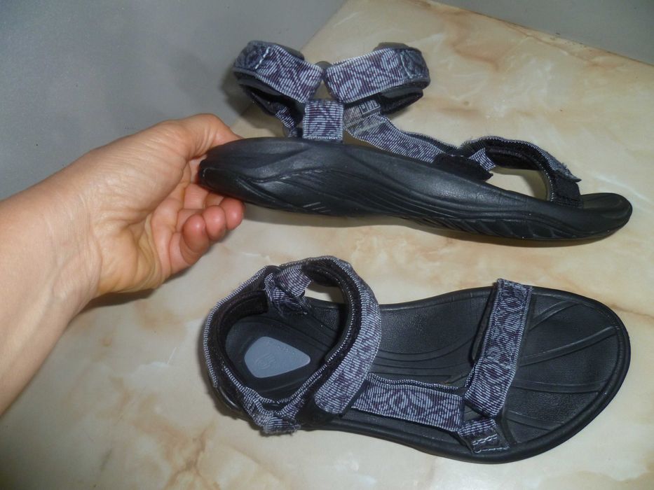 TEVA сандали №37