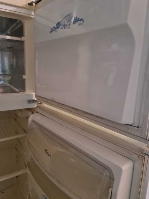 Frigider Whirlpool cu 2 usi