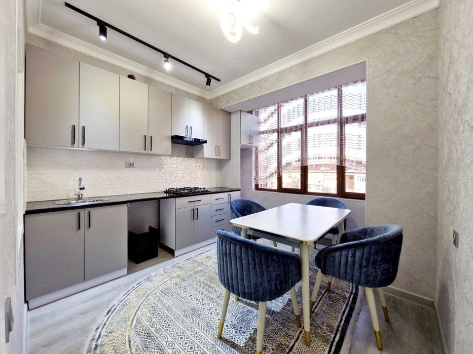 Заходи и Живи 3 комнатная квартира в Новостройке Вокзал