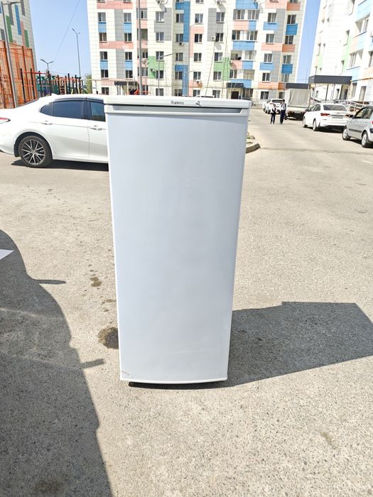 Холодильник почти новый