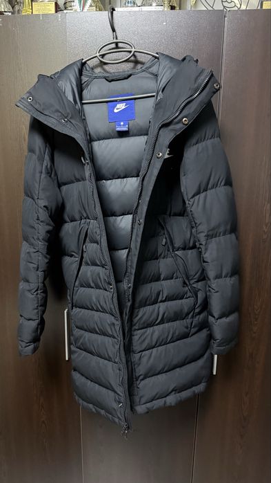 Яке Nike размер S