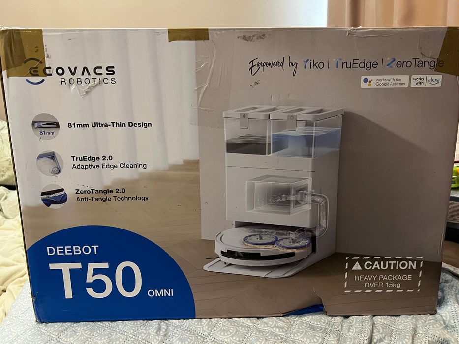 Робот прахосмукачка и моп със станция