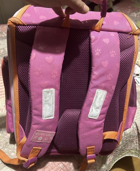 Раница за първокласник с анатомичен гръб и много отделения Gabol