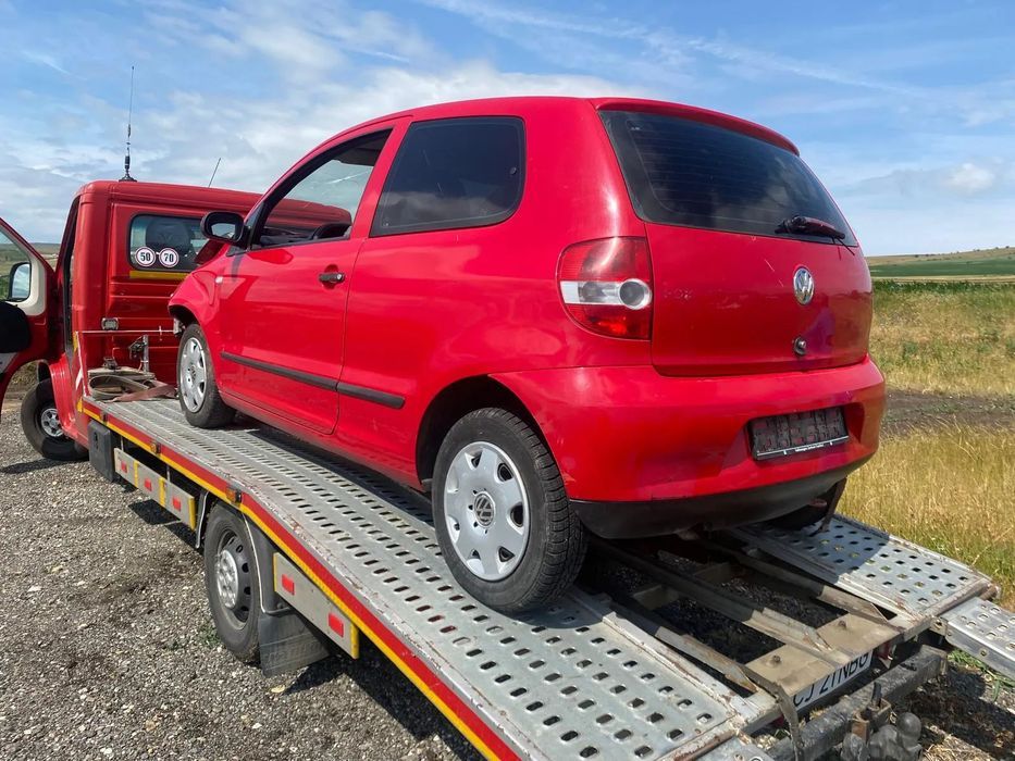 Dezmembrez Piese Volkswagen FOX