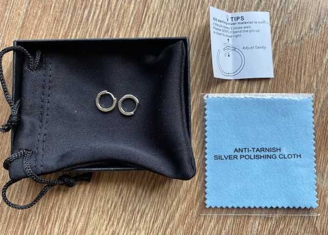 Cercei argint 925 huggie 8 mm, model minimalist, noi
