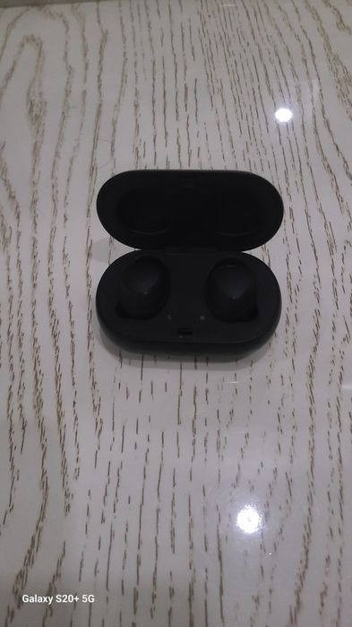 Беспроводной фитнес наушник