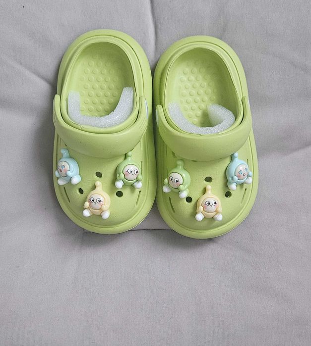 Papuci crocs, marime 22