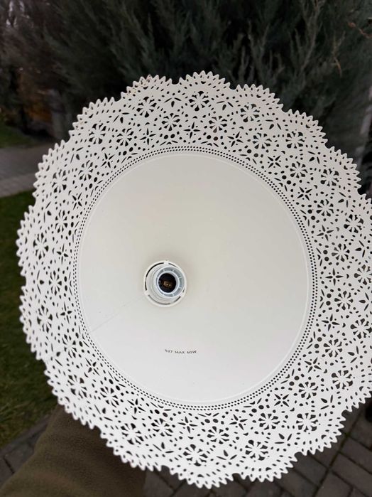 Vand corp iluminat Ikea