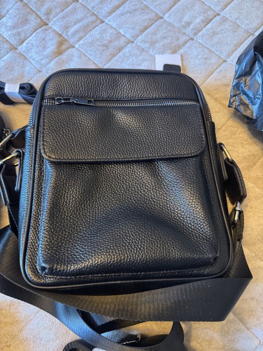 Барсетки кожанные