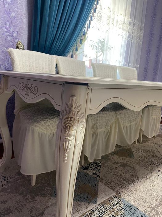 Продам стол в хорошем состоянии